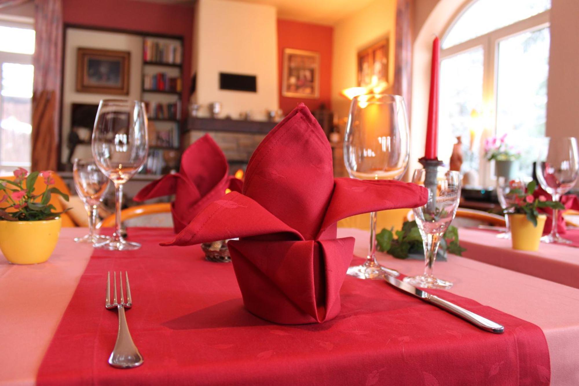 Hotel Vinum Niederwurschnitz ภายนอก รูปภาพ